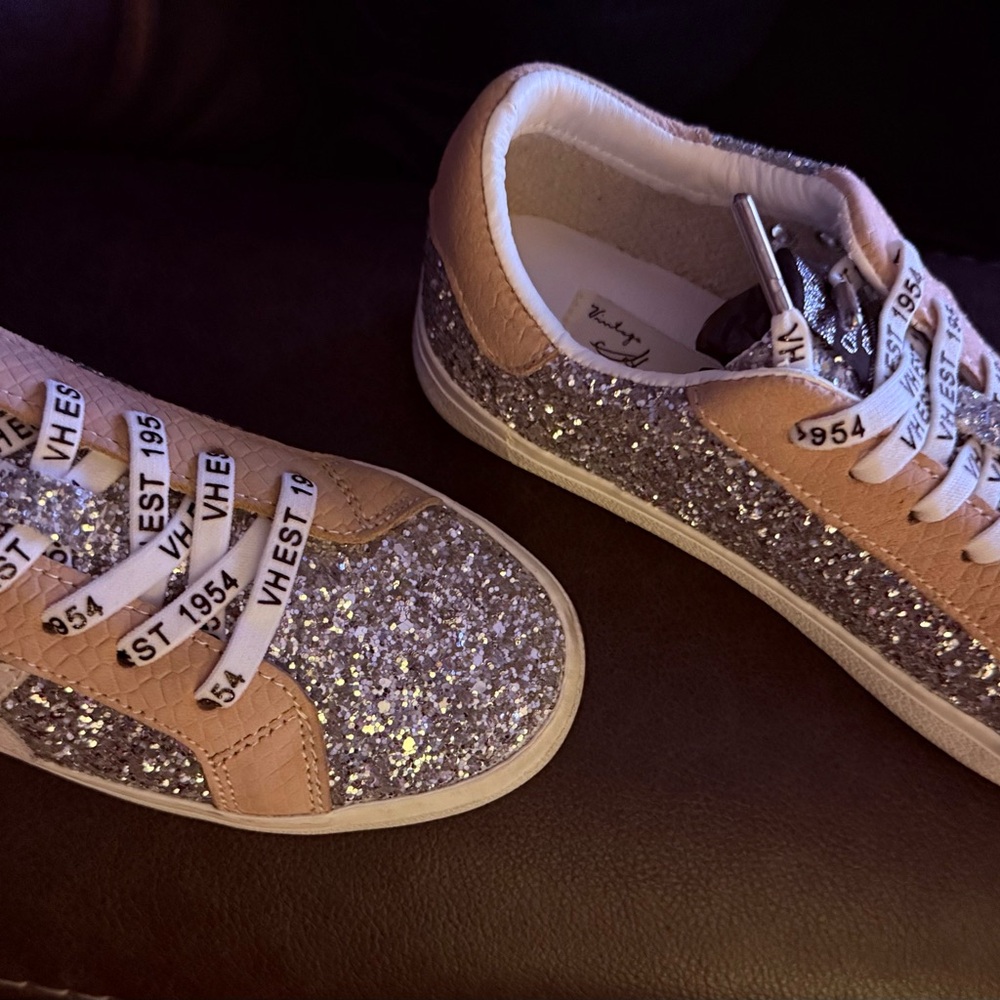Vintage Havana Silver and Tan Suede Sneakers